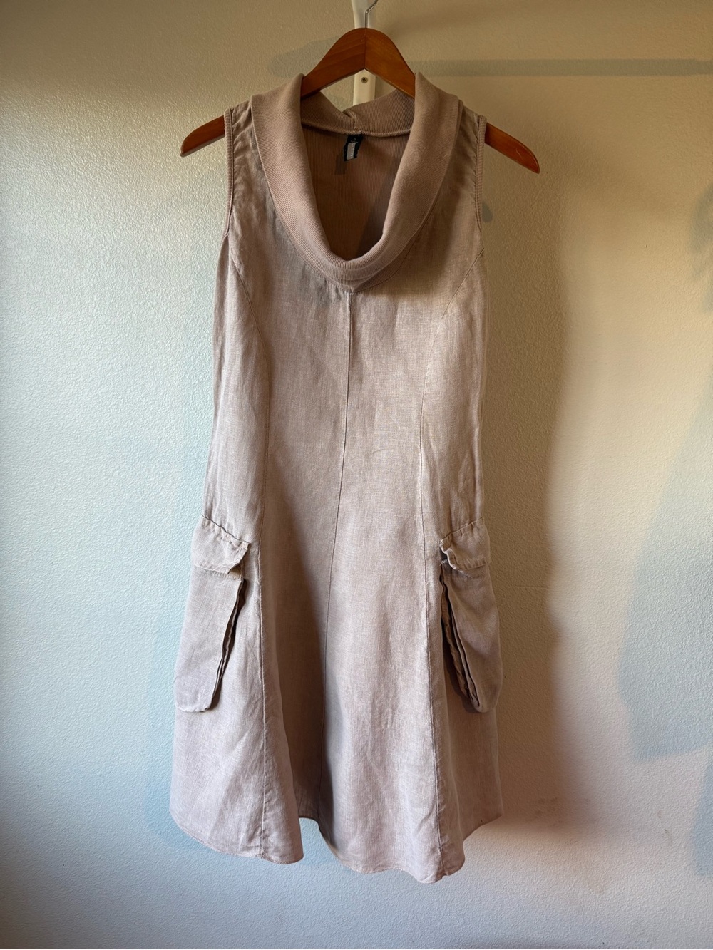 Inizio linen Cowl neck dress